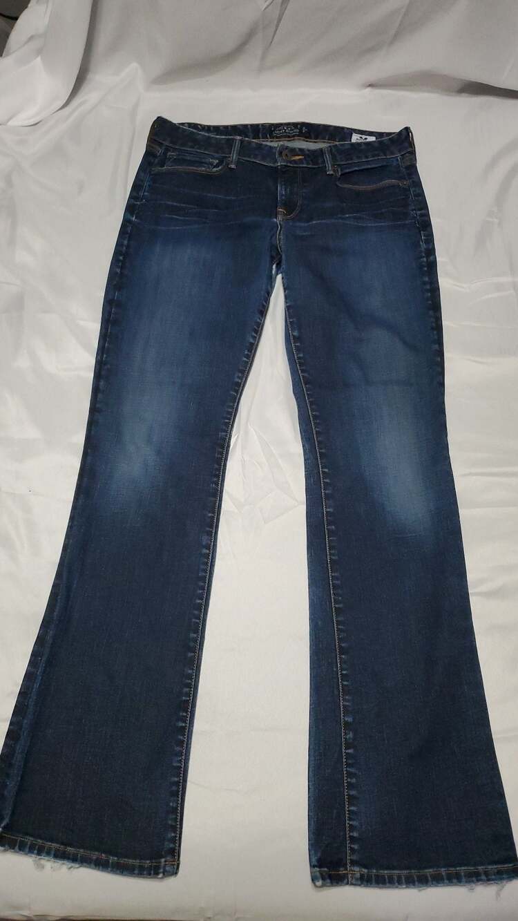 Lucky Brand Lolita Boot White Oak Cone Denim Jeans Size 10/30 R Low Rise Y2K